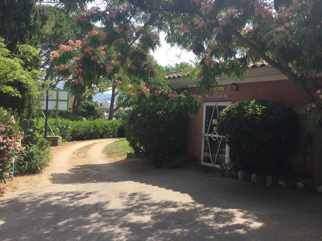 Residence Fior Di Rena Saint-Florent  Exterior photo
